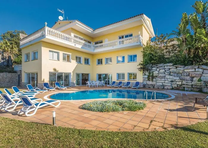 Awesome Home In Lloret De Mar With 6 Bedrooms, Outdoor Swimming Pool And Swimming Pool