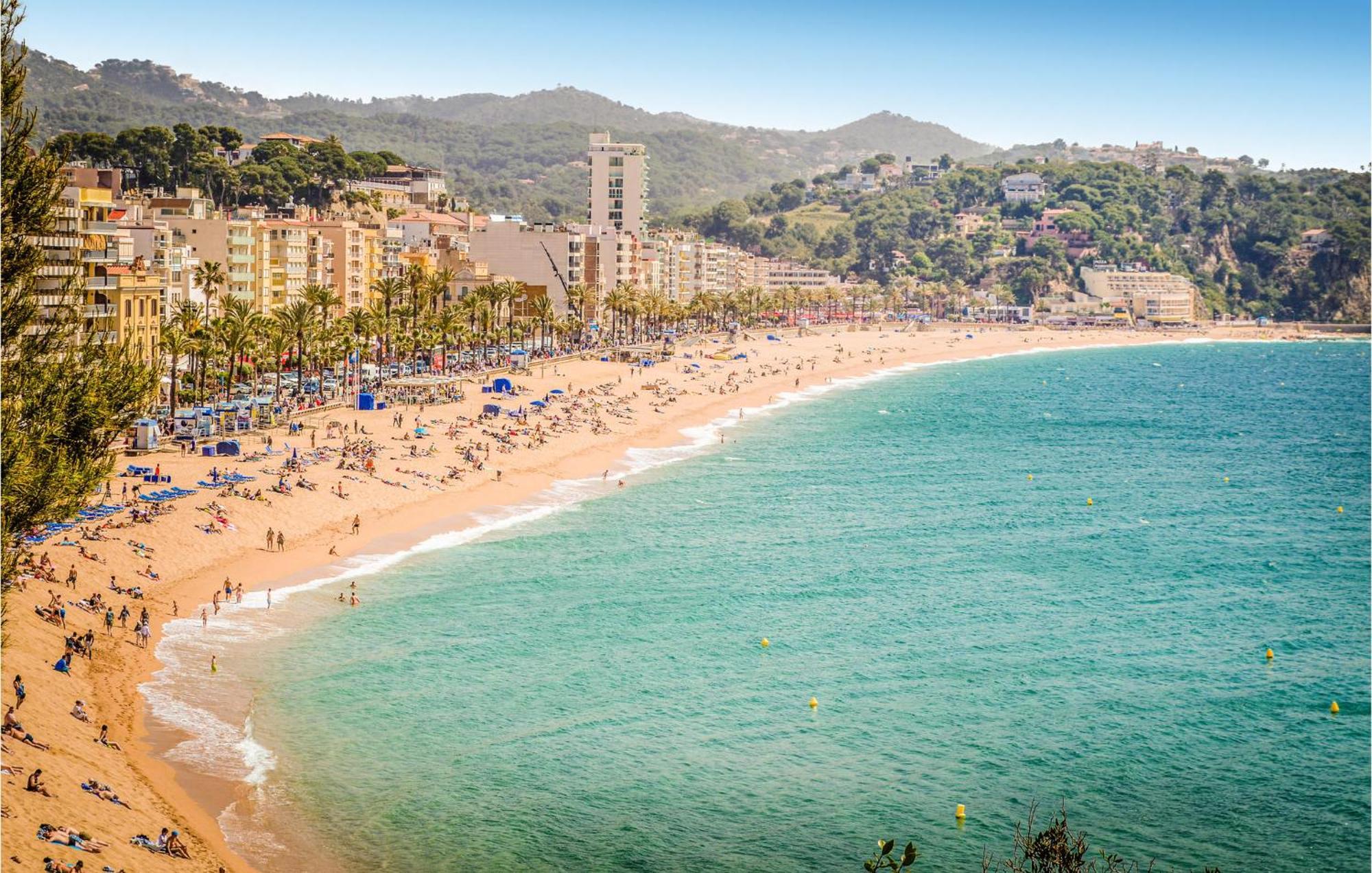 Awesome In With 6 Bedrooms, Outdoor Swimming Pool And Swimming Pool * Lloret de Mar